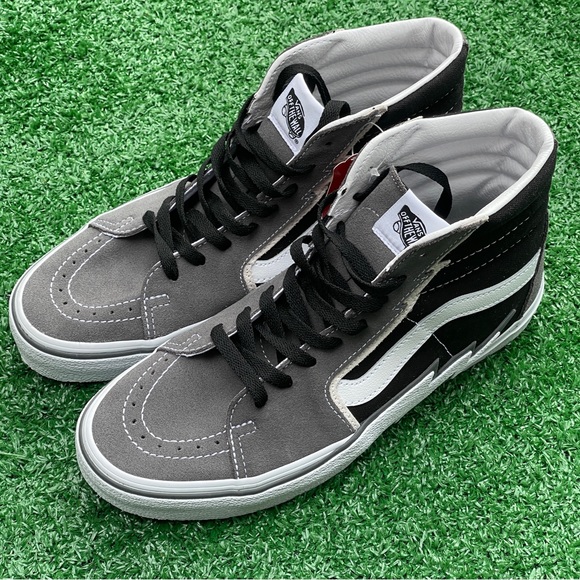 Vans SK8-HI Bolt Sneaker Pewter Gray Black White VN0A5JIVPBQ Men's Size 9 - Picture 2 of 3